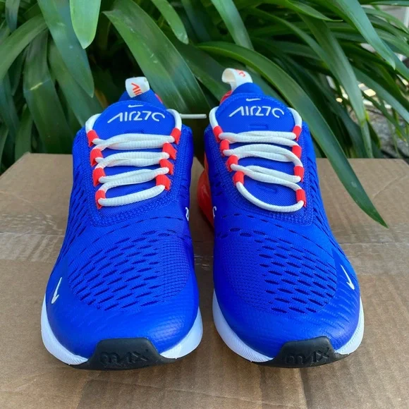 Nike Air Max 270 - Picture 4 of 5